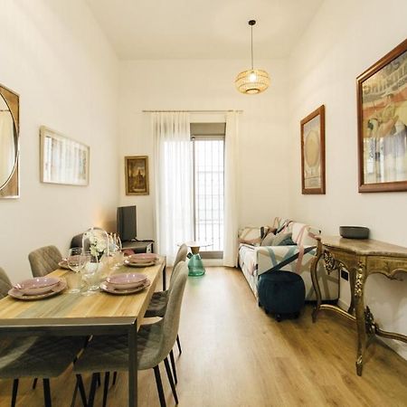 Modern With Seasonal Swimming Pool- 1Bd 1Bth- Goyeneta Appartement Sevilla Buitenkant foto