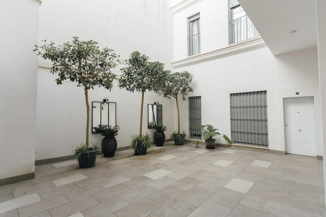Modern With Seasonal Swimming Pool- 1Bd 1Bth- Goyeneta Appartement Sevilla Buitenkant foto