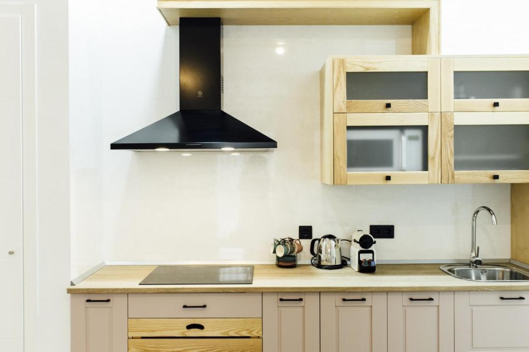 Modern With Seasonal Swimming Pool- 1Bd 1Bth- Goyeneta Appartement Sevilla Buitenkant foto