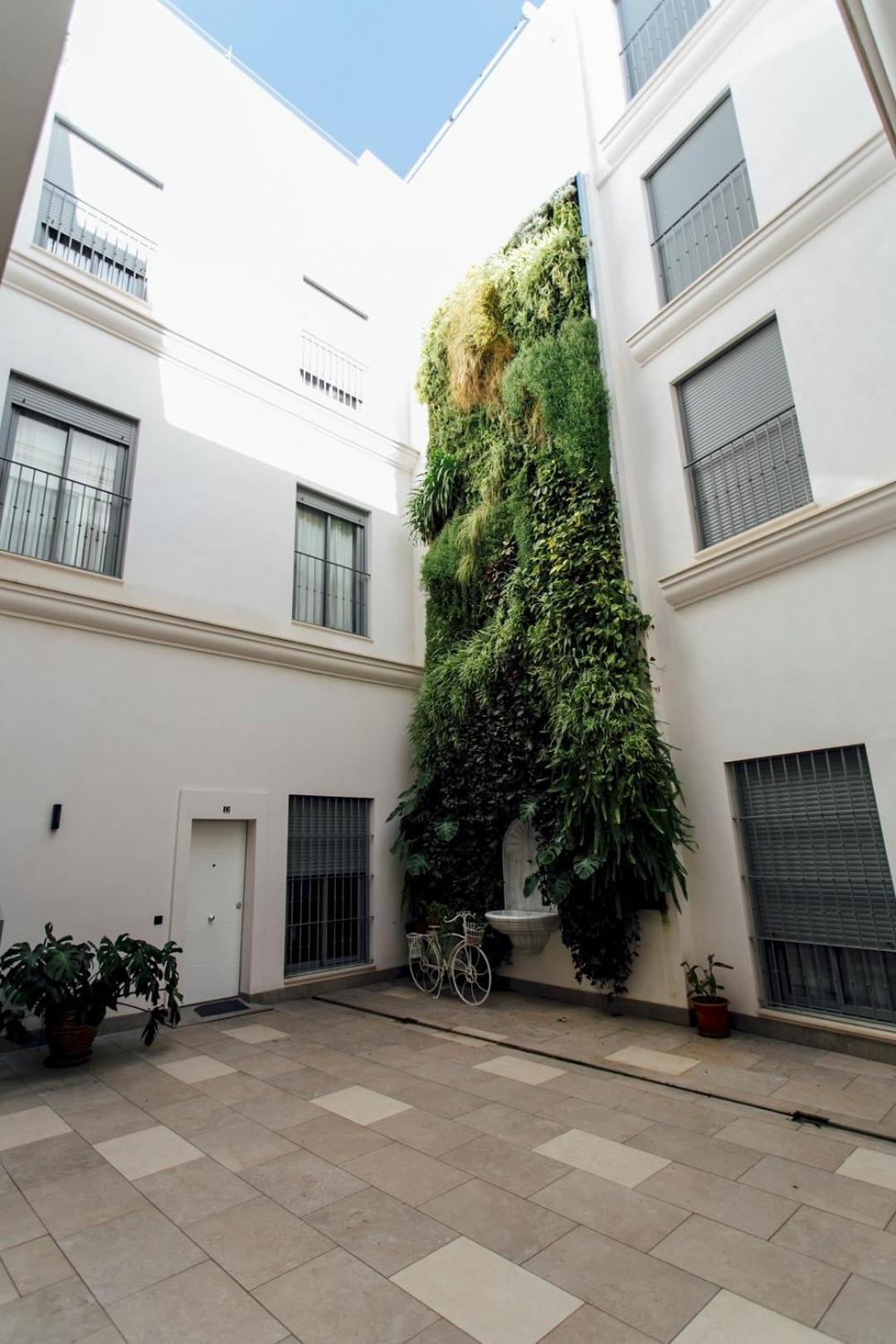 Modern With Seasonal Swimming Pool- 1Bd 1Bth- Goyeneta Appartement Sevilla Buitenkant foto