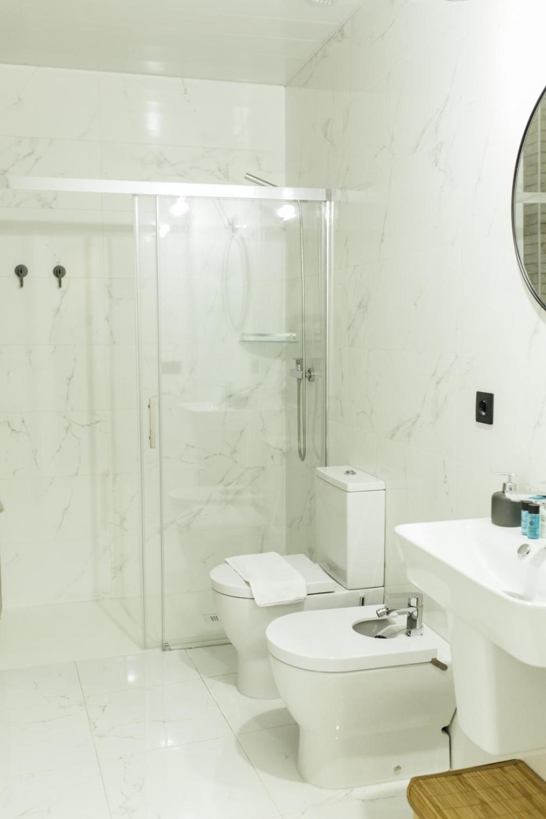 Modern With Seasonal Swimming Pool- 1Bd 1Bth- Goyeneta Appartement Sevilla Buitenkant foto